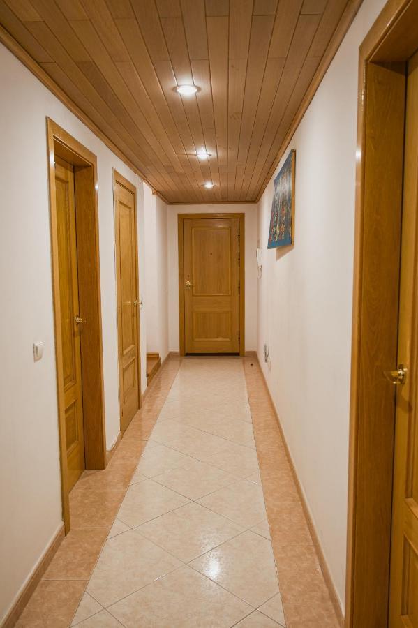 بيت شباب Wakeup Triplex House فارو المظهر الخارجي الصورة